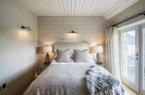 coastal cottage bedroom